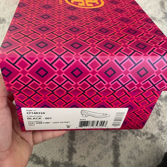 Tory Burch Kent Pump - Picture 3 of 7